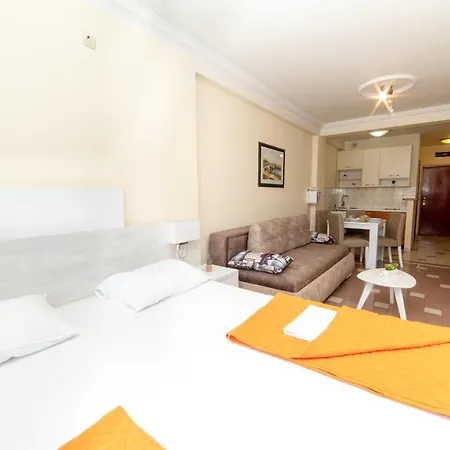 Ponta Appartement Rafajlovići Buitenkant foto