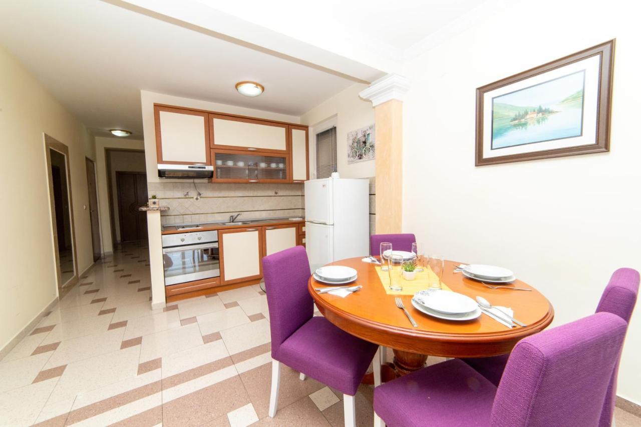 Ponta Apartment Rafailovici